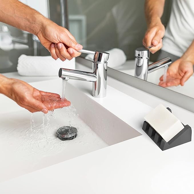 Silicone Soap Dish Self Draining Bar Soap Holder - Image 6