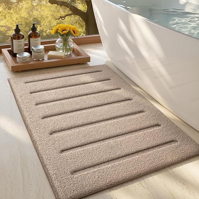 LUMI Soft Absorbent Bathroom Rugs, Non Slip Bath Mats by LUMI