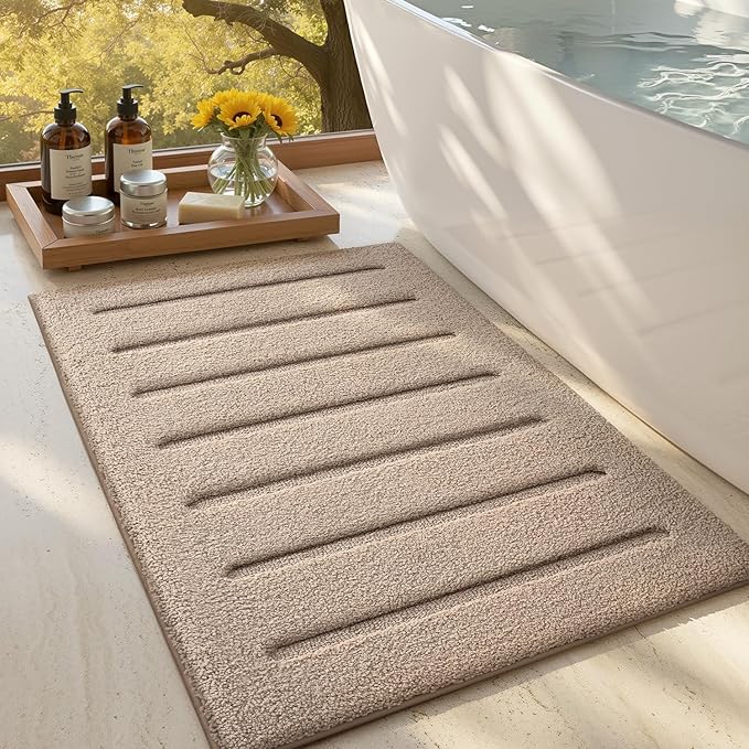 LUMI Soft Absorbent Bathroom Rugs, Non Slip Bath Mats by LUMI